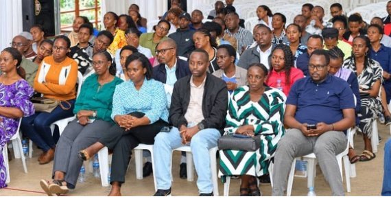 “NDERA NEZA, NKURE NEZA, NKORE NEZA”&nbsp;: ABABYEYI 655 BA ST IGNATIUS BIYIBUKIJE UKO BARERA ABANA